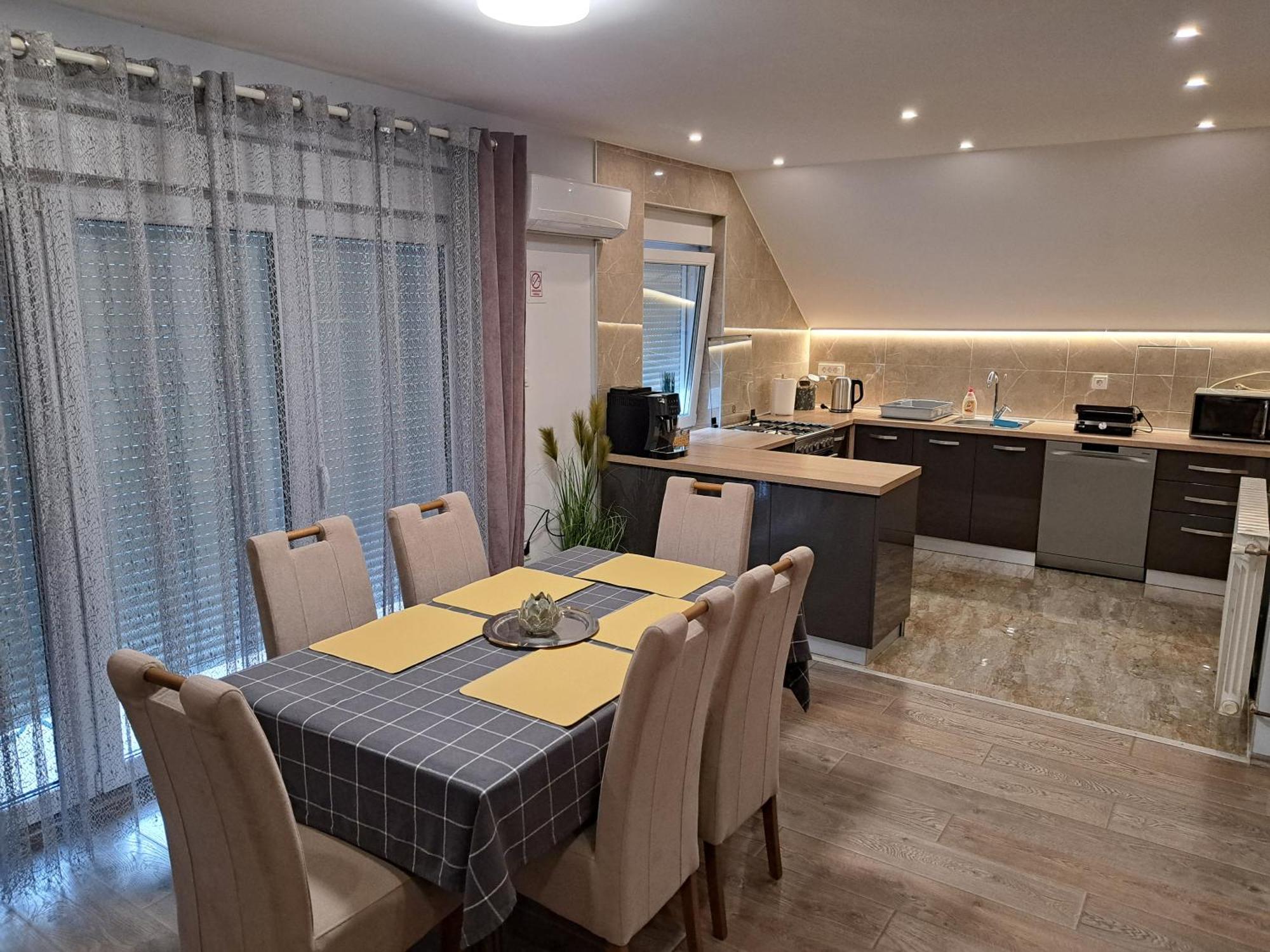 Apartman President Крапинске-Топлице Экстерьер фото